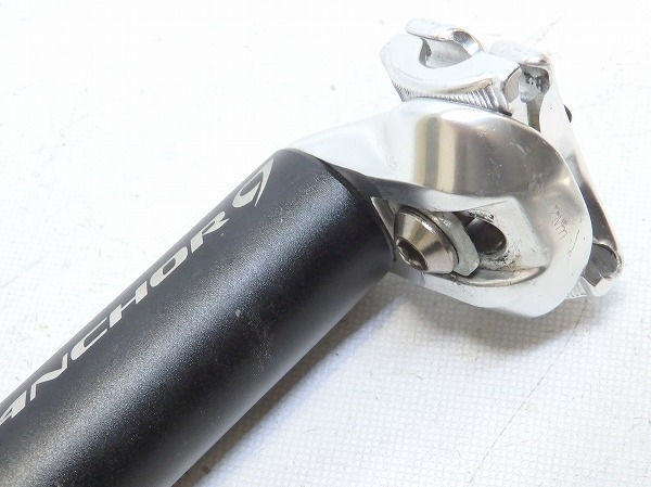 シートポスト φ31.6mm/300mm