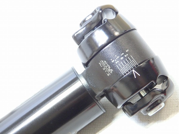 シートポスト SUMO φ31.6mm/300mm