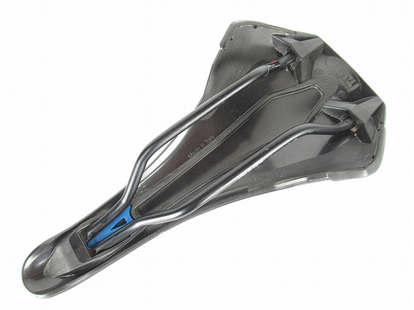 サドル　X-LR TM　ブラック　中空MANGANESEレール
