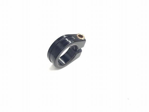 シートクランプ ブラック 約30mm(実測）