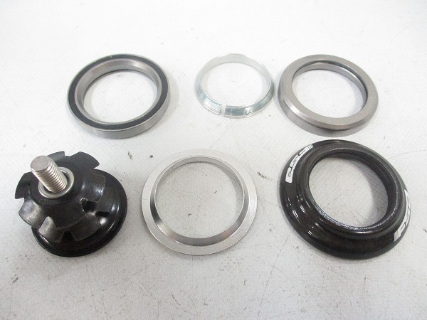 ヘッドパーツ Orbit IS-2C carbon 1-1/8