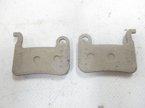 ディスクブレーキパッド M07S RESIN XTR