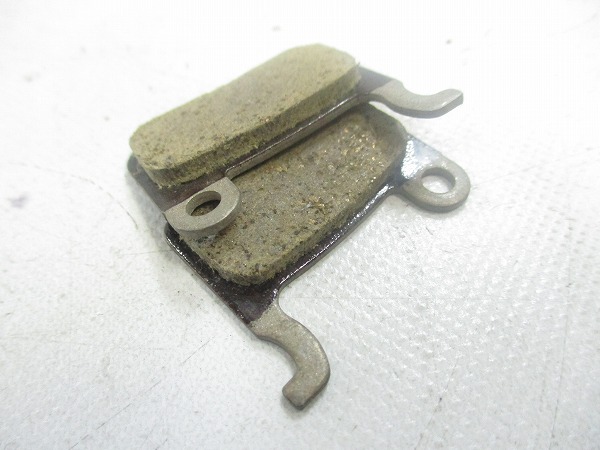 ディスクブレーキパッド M07S RESIN XTR