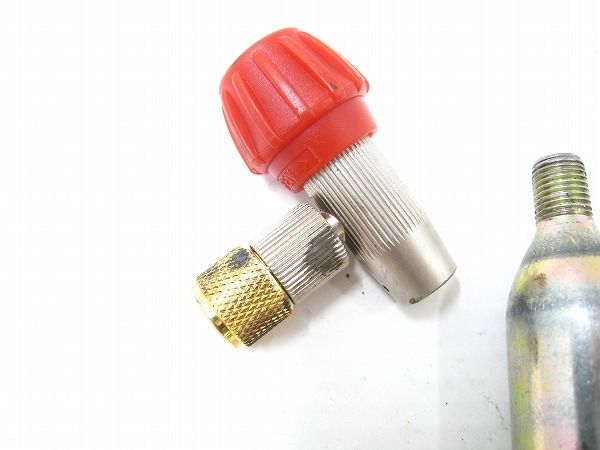 CO2ボンベ＆インフレーター 仏式/ネジ切りタイプ