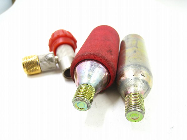 CO2ボンベ＆インフレーター 仏式/ネジ切りタイプ