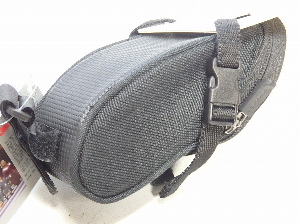 サドルバッグ AERO WEDGE PACK MICRO ストラップマウント