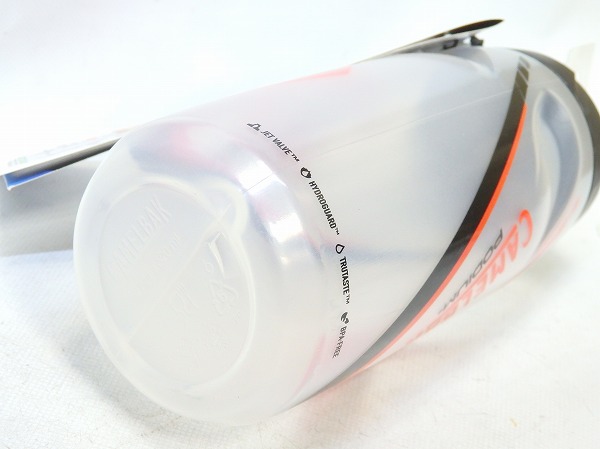 レーサーボトル PODIUM 620ml クリア/レッドロゴ