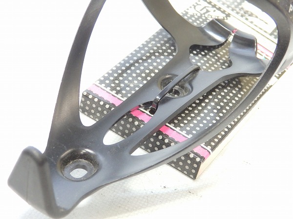 ボトルケージ ブラック WBC04900