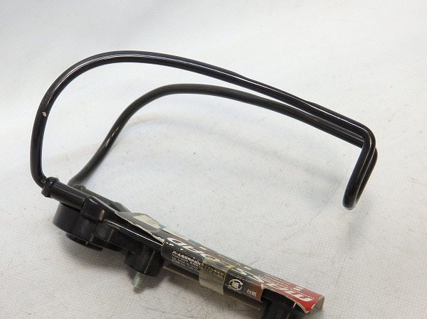 スウィングボトルケージ