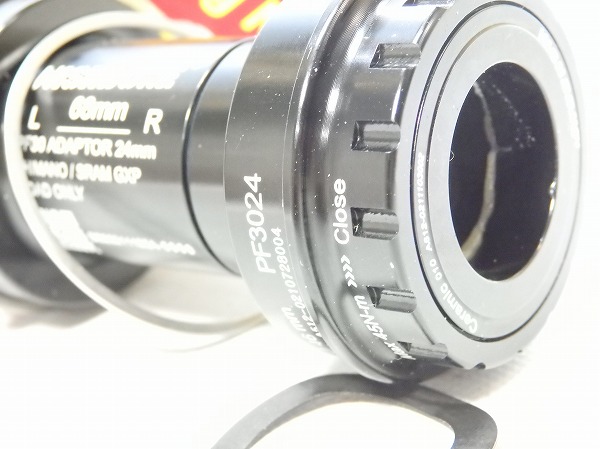 ボトムブラケット CERAMIC PF3024