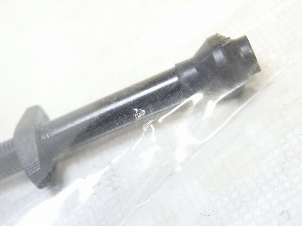 チューブレスバルブ 36-48mm