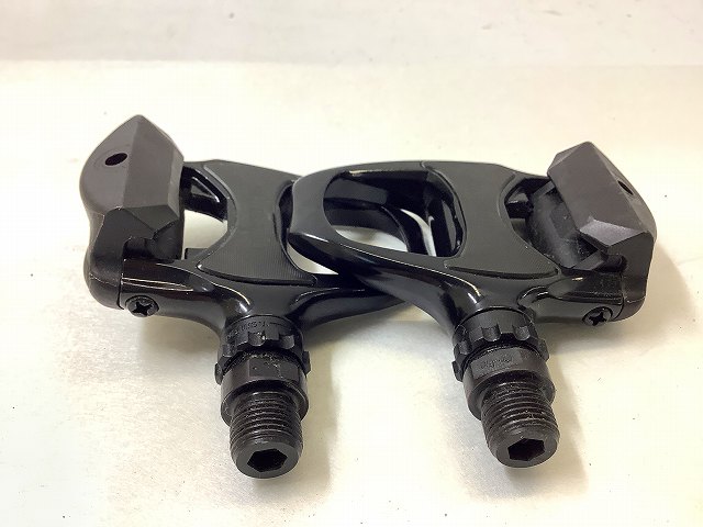 ビンディングペダル PD-R540 SPD-SL