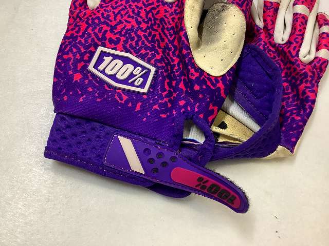 グローブ M　※破れあり