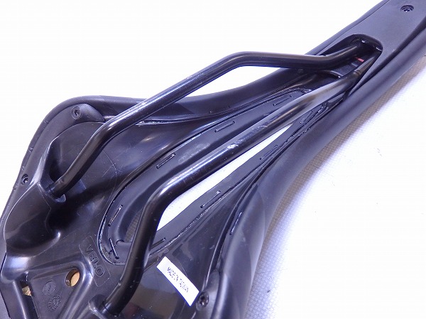サドル スチールレール ブラック