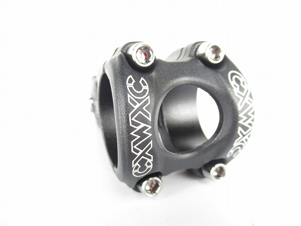 アジャスタブルステム　XT-AS822-90　90mm　OS　31.8mm