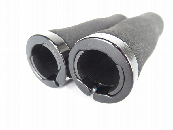 ロックオングリップ　ブラック　スポンジ　22.2mm径　全長：128mm