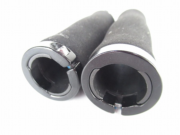 ロックオングリップ　ブラック　スポンジ　22.2mm径　全長：128mm