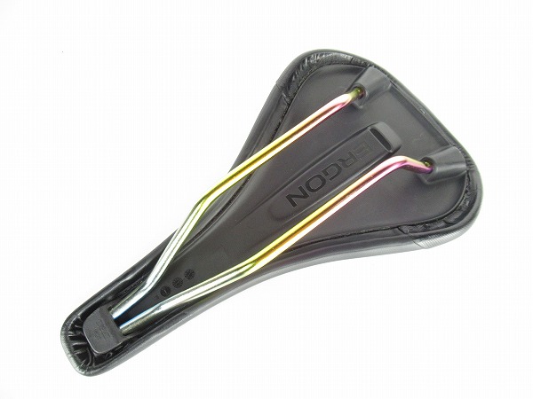 サドル　SM Enduro Comp Men　ブラック　クロモリレール