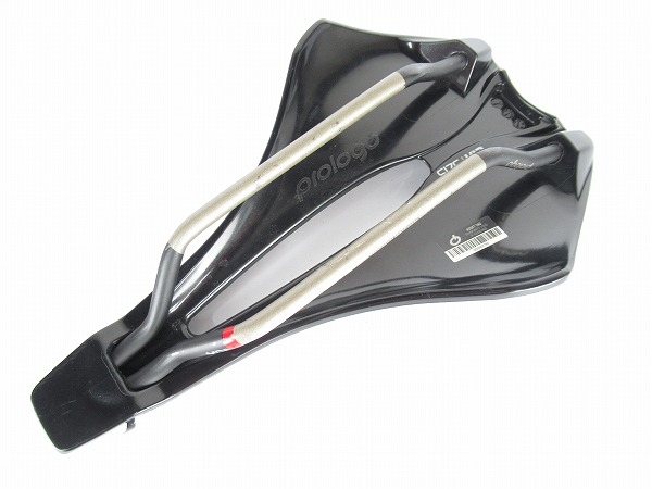 サドル　DIMENSION 143　ホワイト　TIROXレール