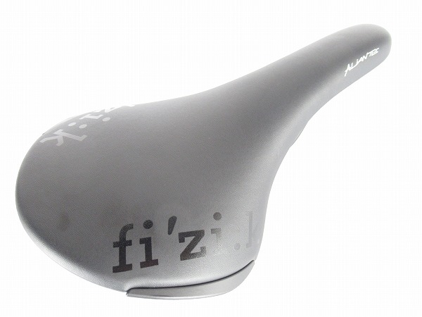 サドル　ALIANTE　ブラック　LARGE　SPINE CONCEPT　スチールレール