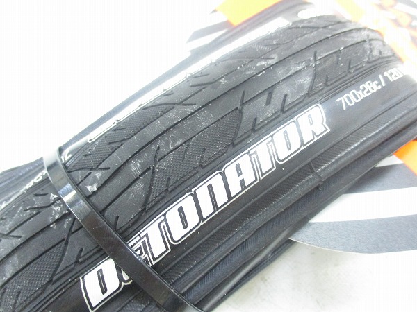 クリンチャータイヤ DETONATOR 700x28c
