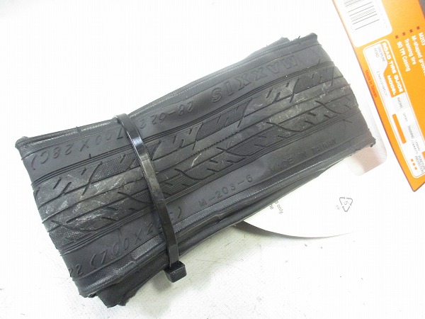 クリンチャータイヤ DETONATOR 700x28c