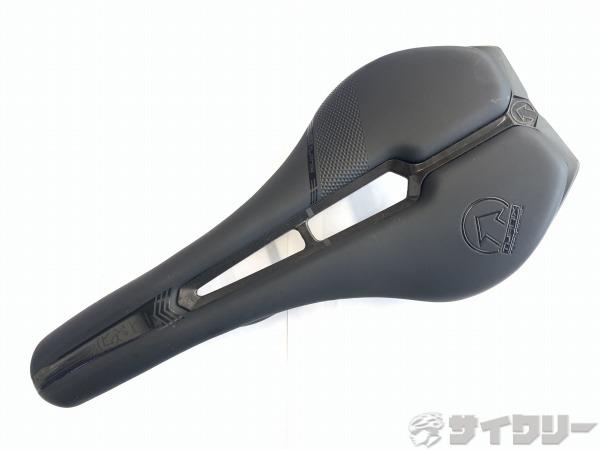 サドル TURNIX PERFORMANCE INOXレール 132mm