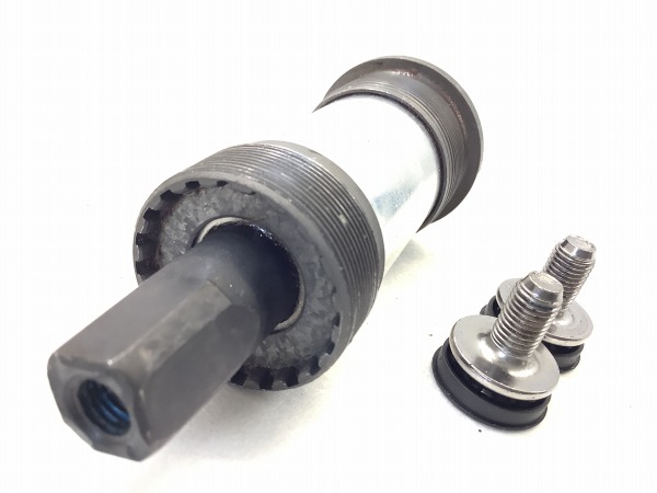 ボトムブラケット 68/122.5mm JIS