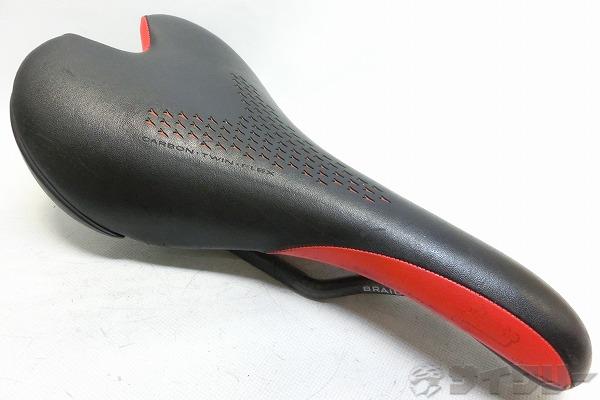 サドル ALIANTE カーボンレール