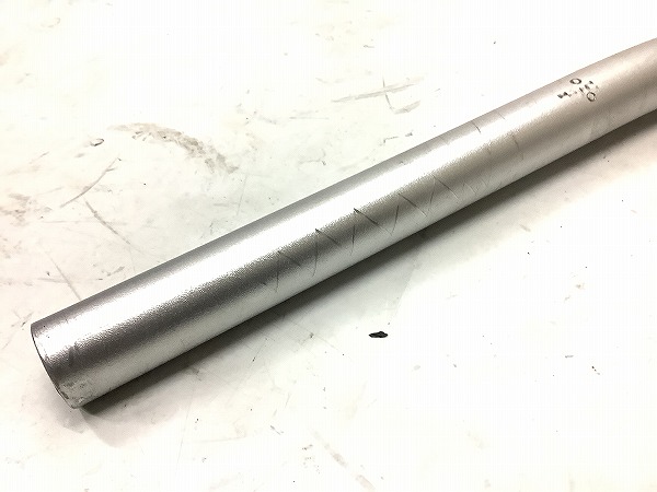 フラットバーハンドル　25.4mm　590mm