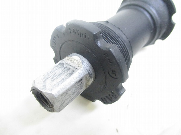 ボトムブラケット ブロンプトン純正 JIS 68/119mm