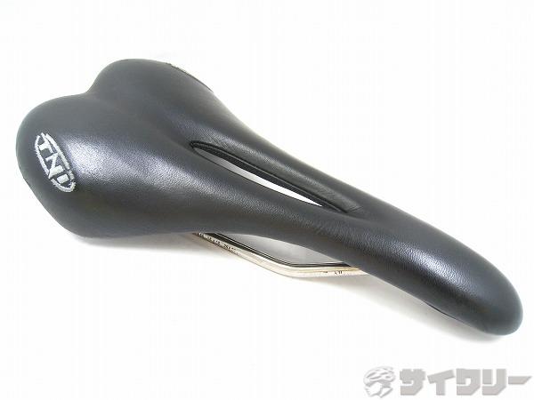 サドル ブラック チタンレール