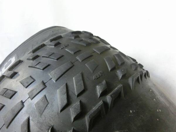 ファットタイヤ HUSKER DU 26×4.0