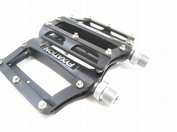 フラットペダル Mesa 61 Alloy ブラック