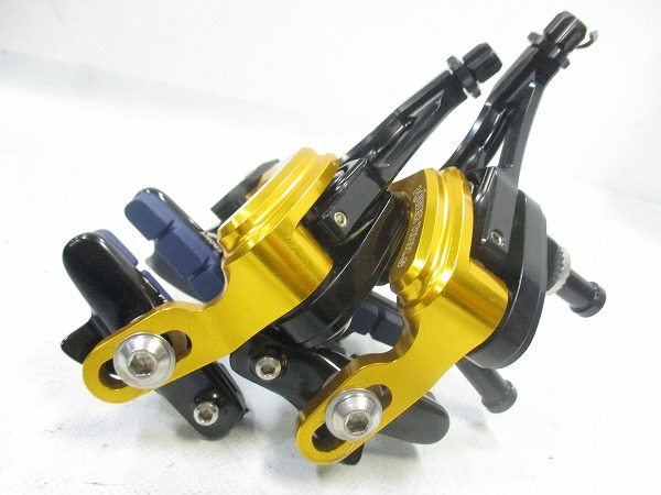 ブレーキキャリパーセット Powertools CNC GOLD/BLACK