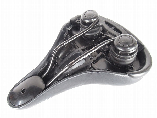 サドル　R.E.MED　低反発　ブラック　スチールレール