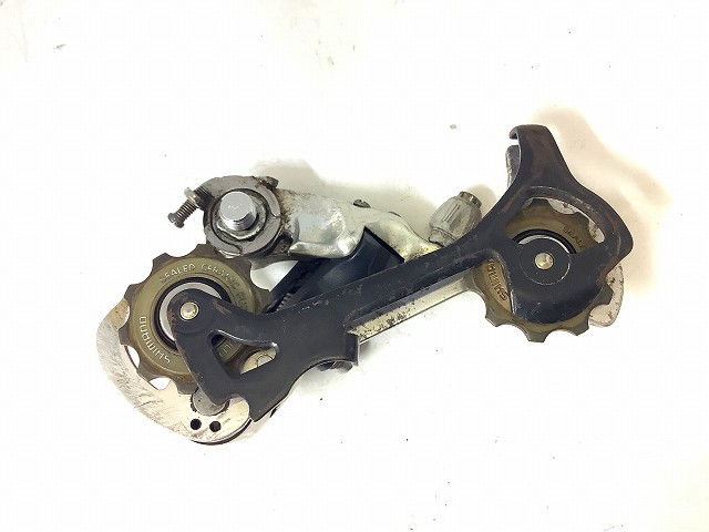 リアディレイラー DeoreXT RD-M737 8s