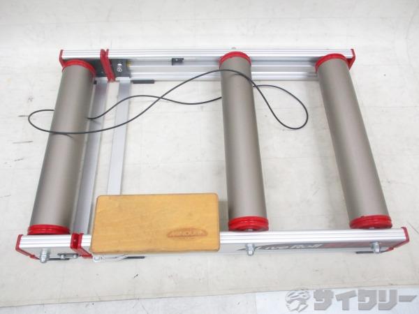 3本ローラー台 LIVE ROLL R700