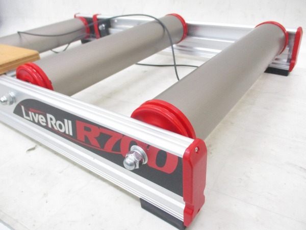 3本ローラー台 LIVE ROLL R700