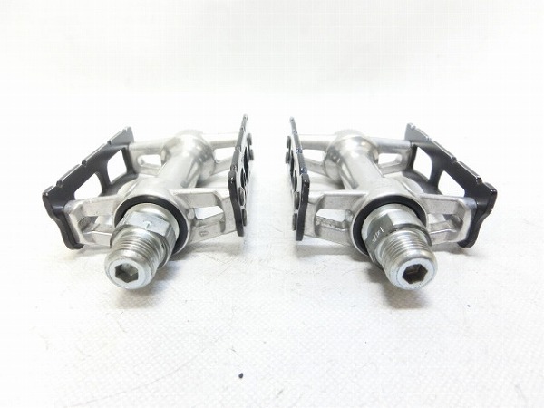 フラットペダル SYLVAN TRACK ブラック