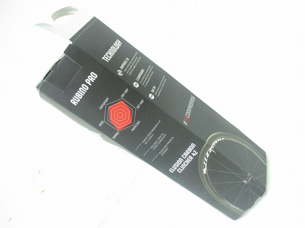 クリンチャータイヤ RUBINO PRO 700x28c