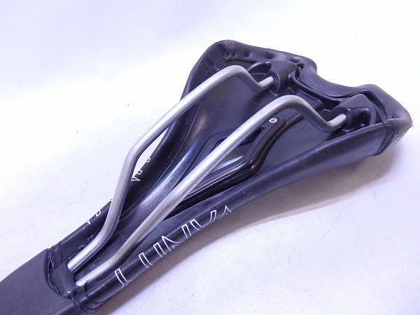 サドル VANITY スチールレール