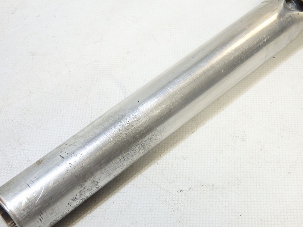 シートポスト φ26.8mm/200mm