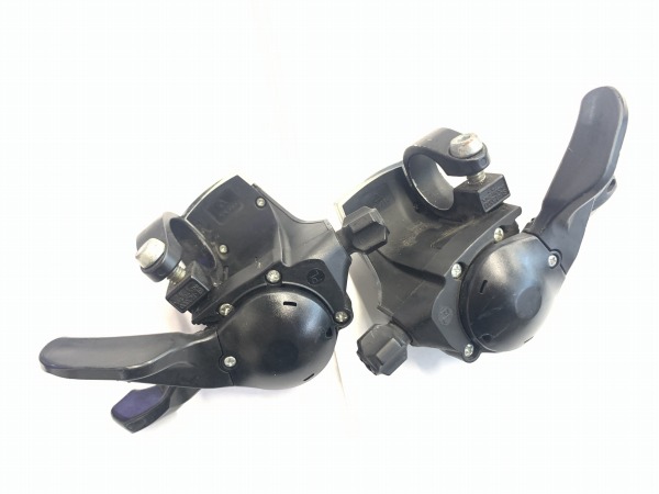 シフター SL-R2000 Claris 2x8s