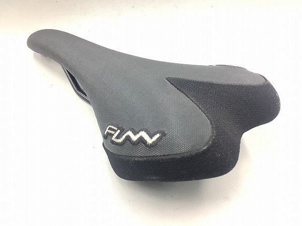 サドル Funn　クロモリレール