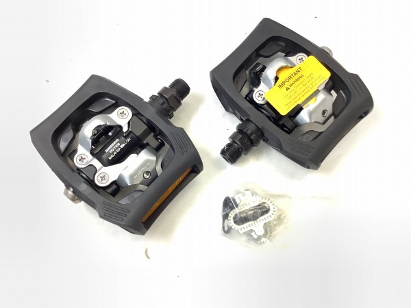 ビンディングペダル PD-T400 SPD