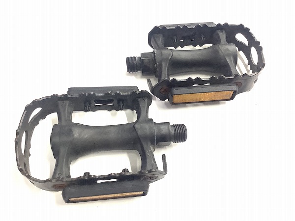 フラットペダル ブラック