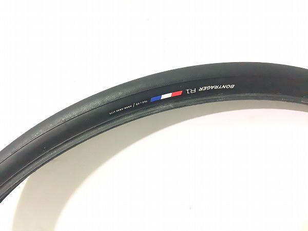 クリンチャータイヤ R1 700x28C