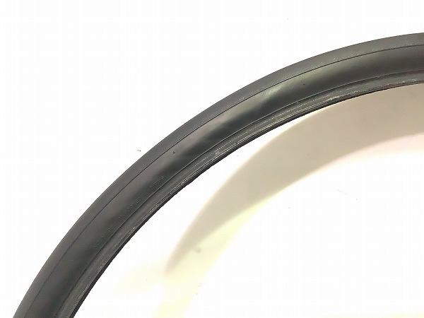 クリンチャータイヤ R1 700x28C