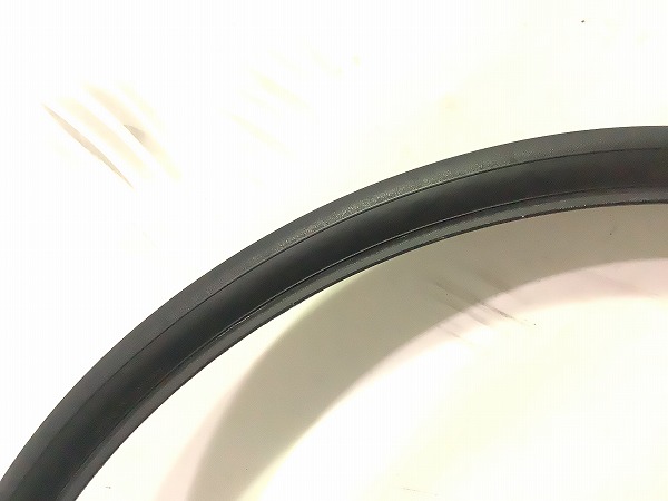 クリンチャータイヤ R1 700x28C